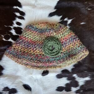 hippie boho fairy grunge neutral green multicolor knit floral attache hat